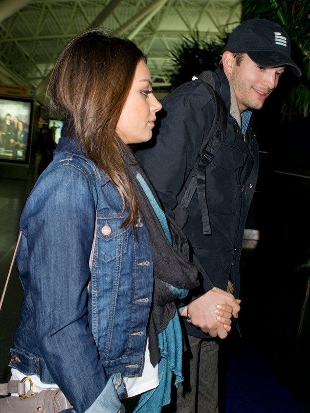 Ashton Kutcher, Mila Kunis Ashton Kutcher, Mila Kunis
